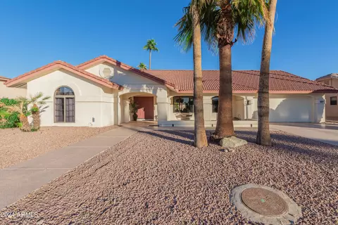 18019 N 137th Dr N, Sun City West, AZ 85375