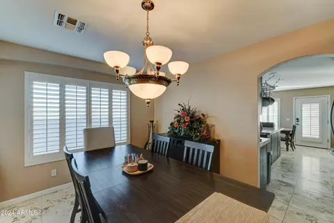 Dining - 3444 E Melody Dr, Phoenix, AZ 85042 photo 4 of 4