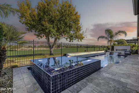 36073 N Stoneware Dr, Queen Creek, AZ 85140