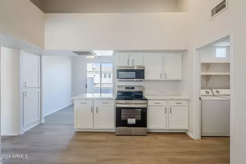 1747 E Northern Ave #218, Phoenix, AZ 85020 photo 5
