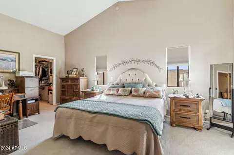 Bedroom - 1045 E Cloud Rd, Phoenix, AZ 85086 photo 7 of 8
