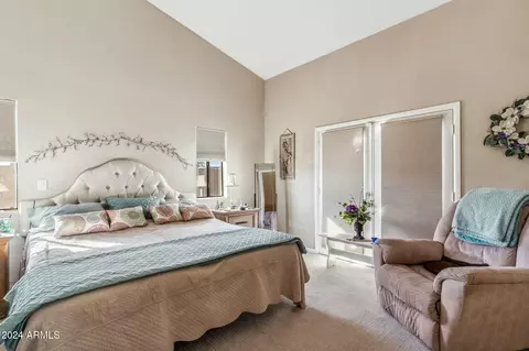 Bedroom - 1045 E Cloud Rd, Phoenix, AZ 85086 photo 6 of 8