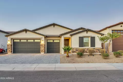 7612 W Jones Ave, Phoenix, AZ 85043