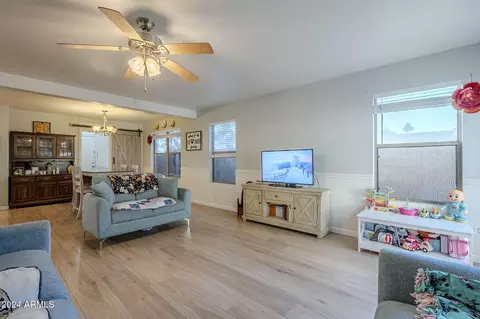 8428 E Keats Ave, Mesa, AZ 85209 photo 11