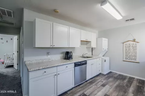 8428 E Keats Ave, Mesa, AZ 85209 photo 17