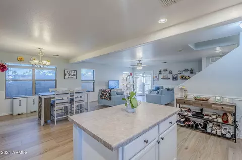 8428 E Keats Ave, Mesa, AZ 85209 photo 6