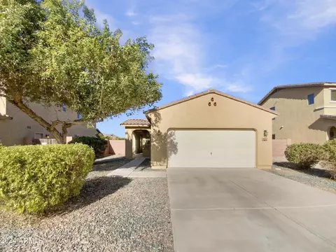 804 W Dana Dr, San Tan Valley, AZ 85143
