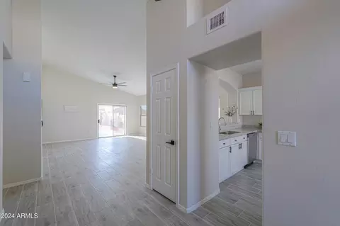 1225 E Redfield Rd, Phoenix, AZ 85022 photo 6