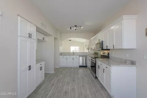1225 E Redfield Rd, Phoenix, AZ 85022 photo 13