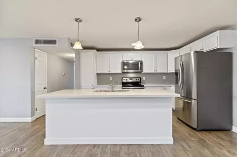 3523 E Thunderbird Rd, Phoenix, AZ 85032 photo 1
