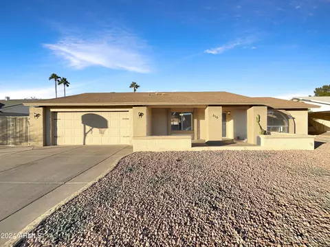 610 W Medina Ave, Mesa, AZ 85210