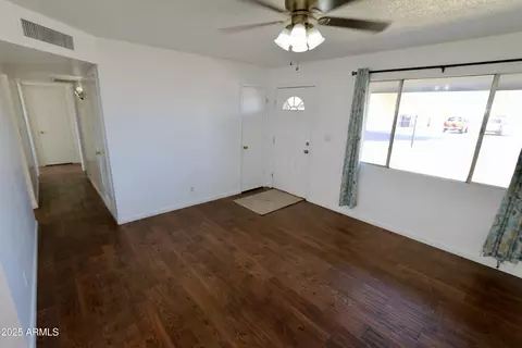 Living - 1915 E Palmcroft Dr, Tempe, AZ 85282 photo 2 of 4
