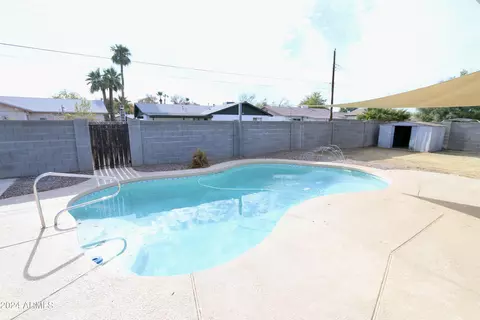 Exterior - 1915 E Palmcroft Dr, Tempe, AZ 85282 photo 1 of 4