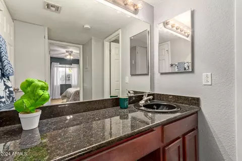 3825 E Camelback Rd #109, Phoenix, AZ 85018 photo 16