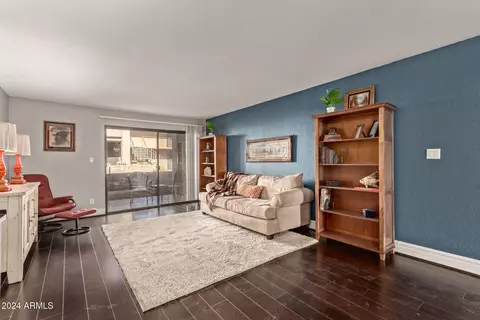 3825 E Camelback Rd #109, Phoenix, AZ 85018 photo 3