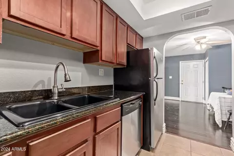 3825 E Camelback Rd #109, Phoenix, AZ 85018 photo 11
