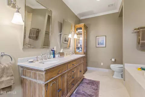 Bath - 14 E 14th St, Tempe, AZ 85281 photo 5 of 7