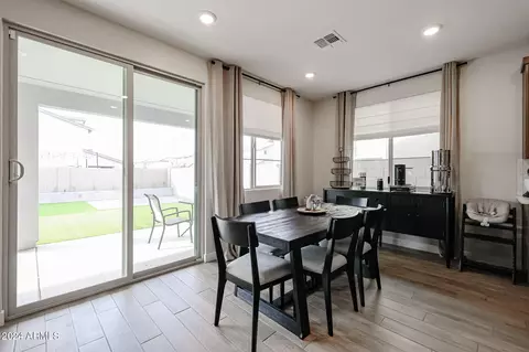 5548 S Granite St, Gilbert, AZ 85298 photo 5