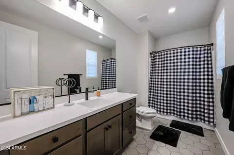 5548 S Granite St, Gilbert, AZ 85298 photo 14