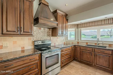 669 E Linda Ln, Gilbert, AZ 85234 photo 18