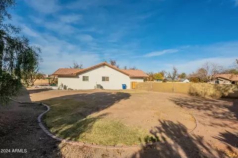 669 E Linda Ln, Gilbert, AZ 85234 photo 54