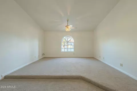 669 E Linda Ln, Gilbert, AZ 85234 photo 25