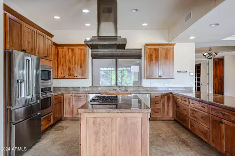 Kitchen - 3702 E Brown Rd, Mesa, AZ 85205 photo 3 of 11