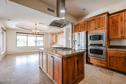 Kitchen - 3702 E Brown Rd, Mesa, AZ 85205 photo 4 of 11