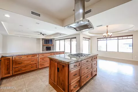 Kitchen - 3702 E Brown Rd, Mesa, AZ 85205 photo 5 of 11