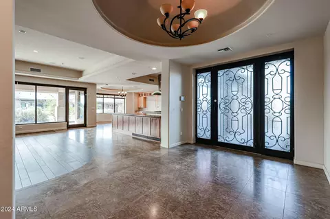 Entry Way - 3702 E Brown Rd, Mesa, AZ 85205 photo 3 of 8