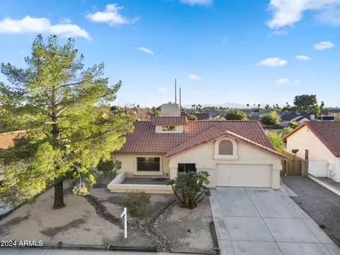 7817 W Wethersfield Rd, Peoria, AZ 85381