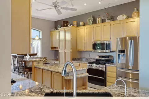 Kitchen - 608 Elk Ridge Dr, Payson, AZ 85541 photo 2 of 9