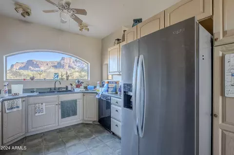 5792 E 12th Ave, Apache Junction, AZ 85119 photo 6
