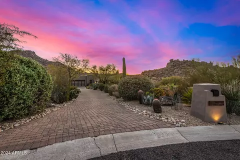 11209 E Cavedale Dr, Scottsdale, AZ 85262