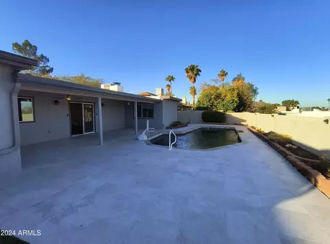2626 E Vista Dr, Phoenix, AZ 85032 photo 10