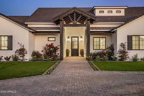 1583 S 155th St, Gilbert, AZ 85296