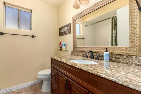 Bath - 3020 E Des Moines St, Mesa, AZ 85213 photo 1 of 3