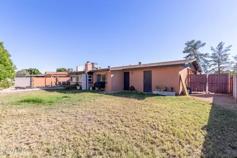 Exterior - 3020 E Des Moines St, Mesa, AZ 85213 photo 8 of 9