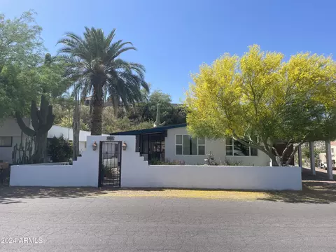 257 W Morris Dr, Queen Valley, AZ 85118