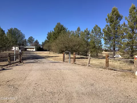4685 N Fort Grant Rd, Willcox, AZ 85643