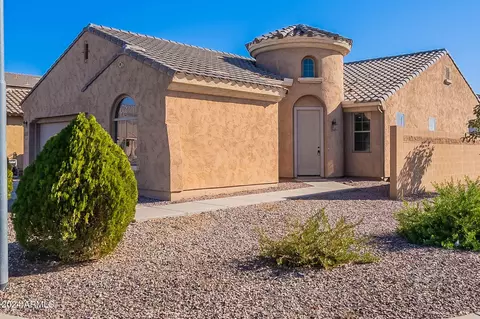 1083 W Kachina Dr, Coolidge, AZ 85128