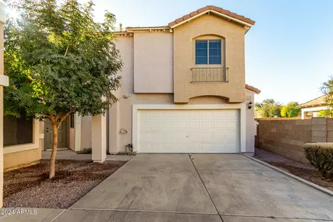 1469 S Boulder St #B, Gilbert, AZ 85296