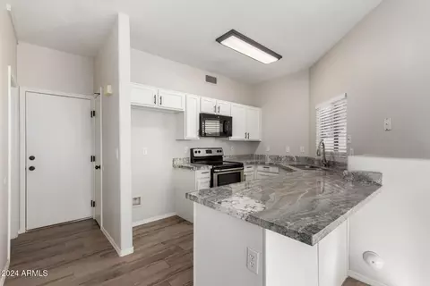 1469 S Boulder St #B, Gilbert, AZ 85296 photo 11