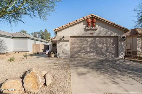 21643 N 29th Dr, Phoenix, AZ 85027 photo 2