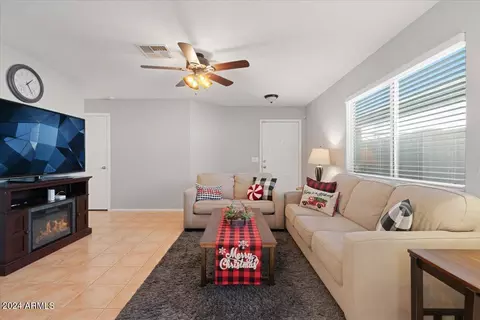 21643 N 29th Dr, Phoenix, AZ 85027 photo 8