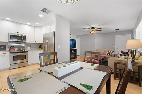 21643 N 29th Dr, Phoenix, AZ 85027 photo 14