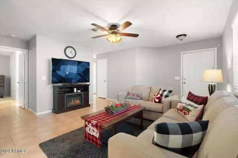 21643 N 29th Dr, Phoenix, AZ 85027 photo 5