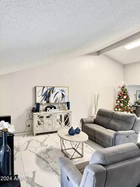 Living - 5656 S 45th Pl, Phoenix, AZ 85040 photo 1 of 3