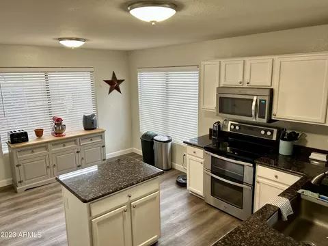 2526 W Big Oak St, Phoenix, AZ 85085 photo 7