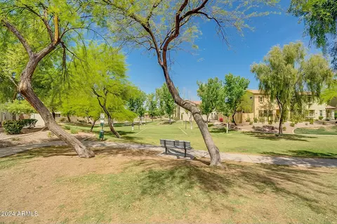 Exterior - 4728 E Waterman St #101, Gilbert, AZ 85297 photo 11 of 19